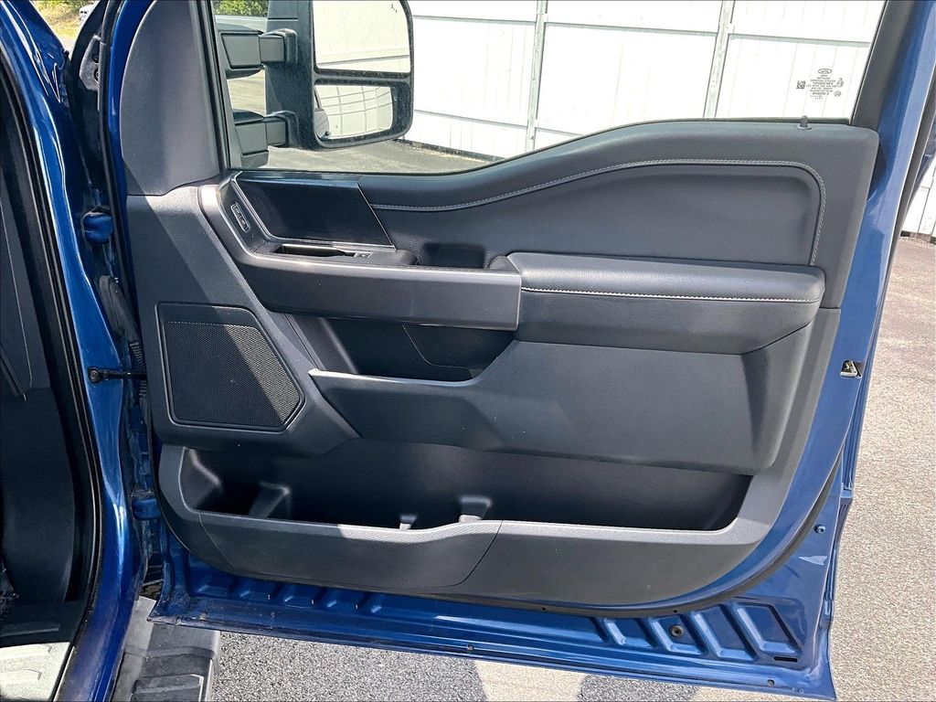 2022 Ford F-150 — photo 12