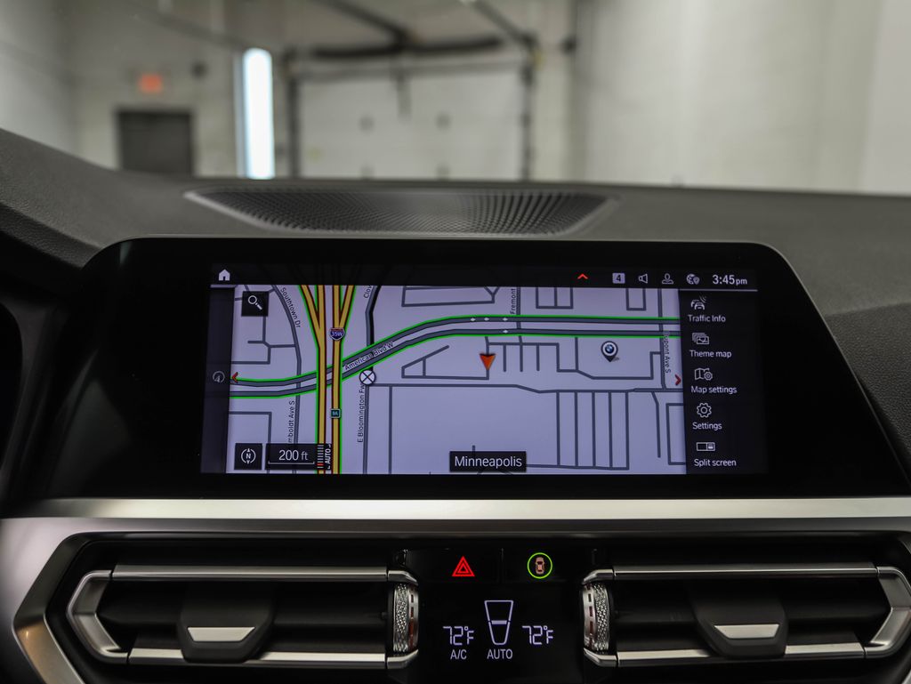 Thumbnail: 2022 BMW 4 Series - 16