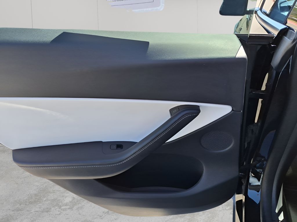 Used Car 2021 Tesla Model Y  Performance For Sale Under $25,000 In Austin, Texas