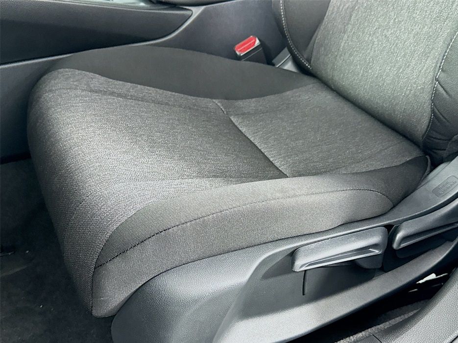 2025 Honda Accord LX photo