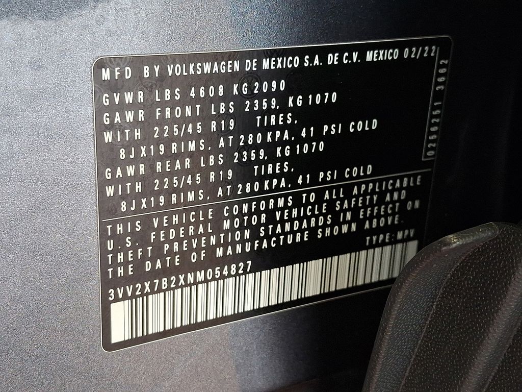 2022 Volkswagen Taos 1.5T SEL Gray at Subaru and VW of Moon Township