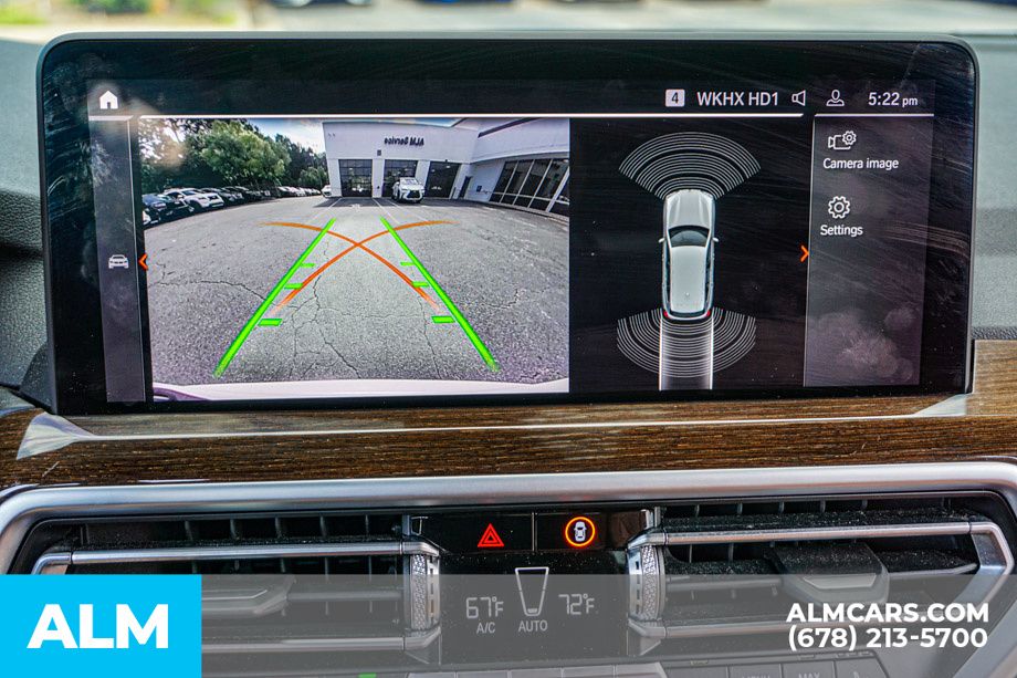 Used 2022 White BMW xDrive30i image 37
