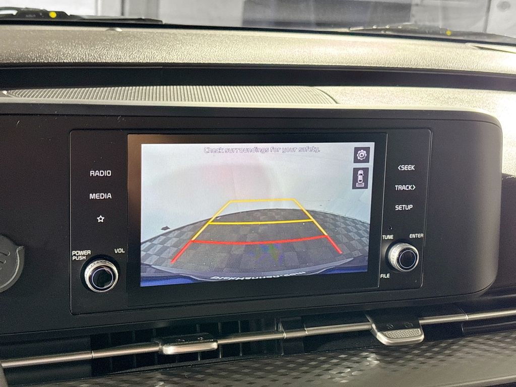 2022 Kia Carnival LXS