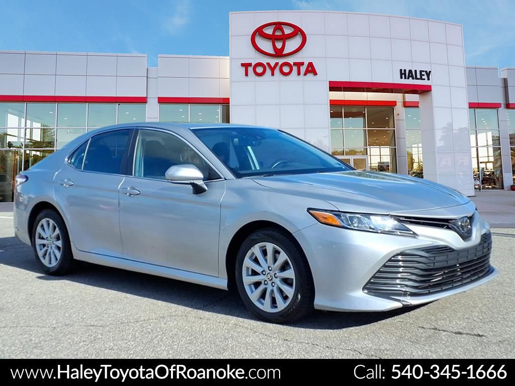  2020 Toyota Camry LE AWD   