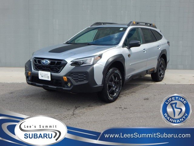 2025 Subaru Outback Plata (Ice Silver Metallic) SUV/Crossover Tracción en las cuatro ruedas Transmisión variable continua