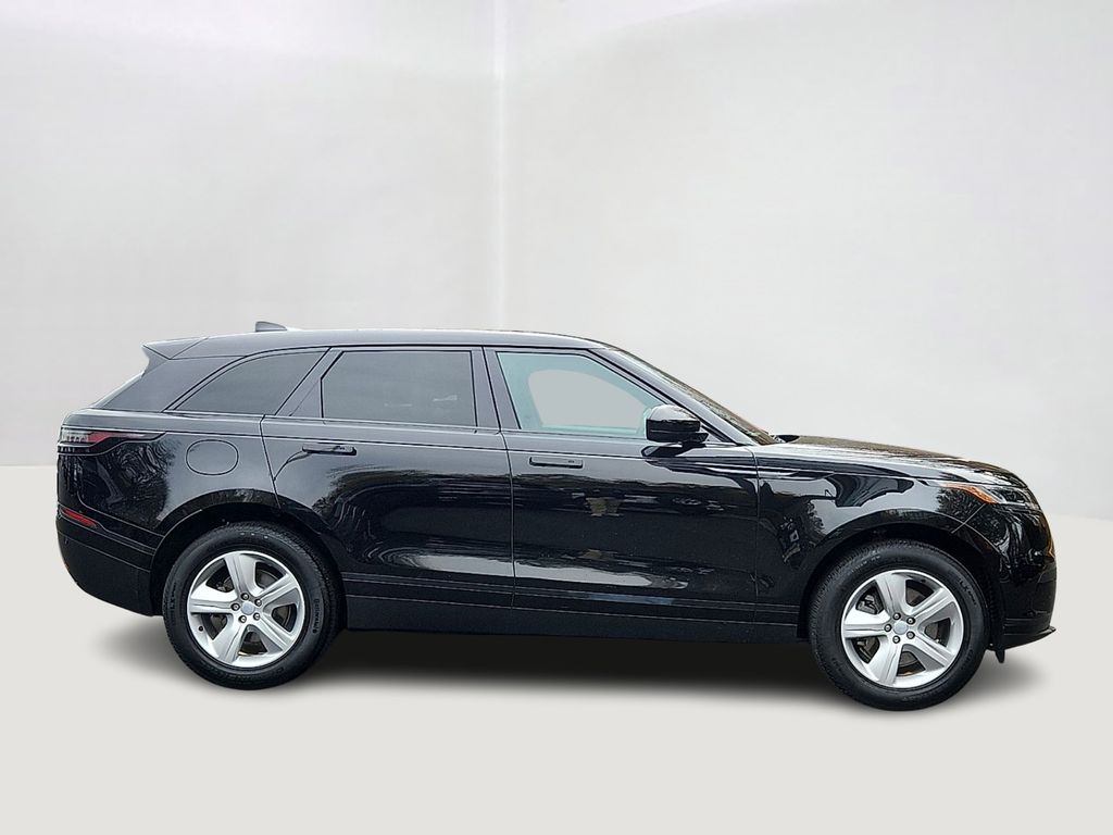 Thumbnail: 2025 Land Rover Range Rover Velar - 4