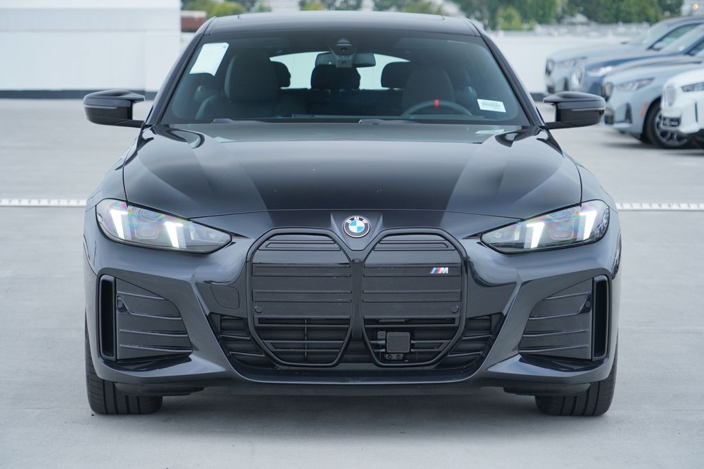 Thumbnail: 2026 BMW i4 - 2