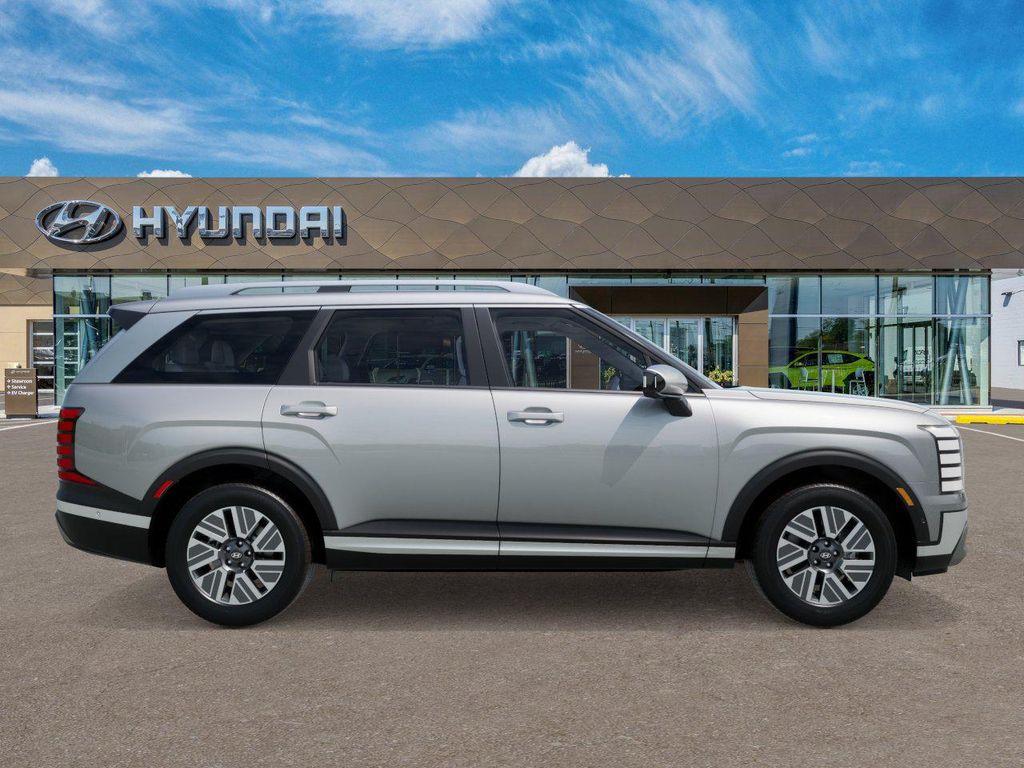 New 2026 Silver Hyundai SEL Premium image 7