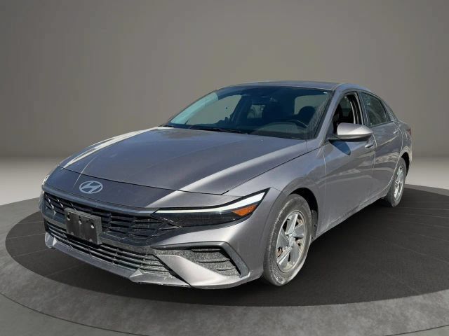 Fluid Metal 2024 Hyundai Elantra Sedan Front-Wheel Drive Continuously Variable Transmission