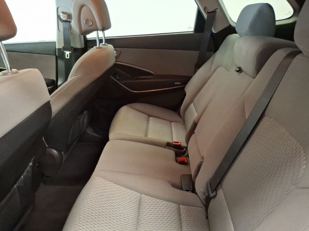 Used 2017 Hyundai Santa Fe SUV