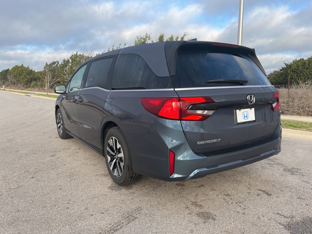 2025 Honda Odyssey EX-L 5