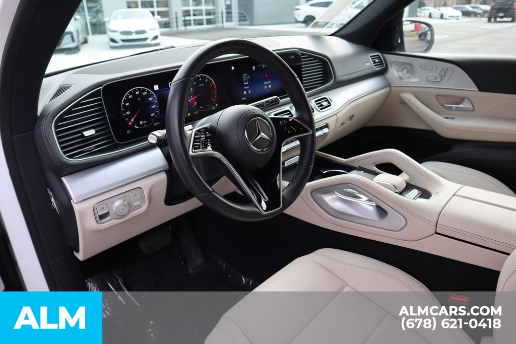 Used 2025 White Mercedes-Benz GLS 450 image 10