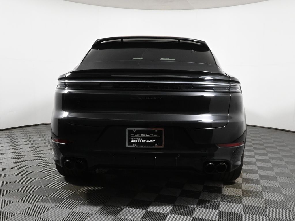 Thumbnail: 2025 Porsche  - 6