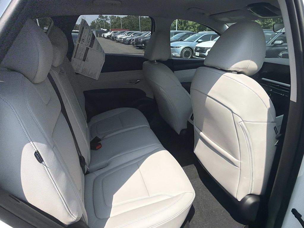 New 2026 White Hyundai SEL image 24
