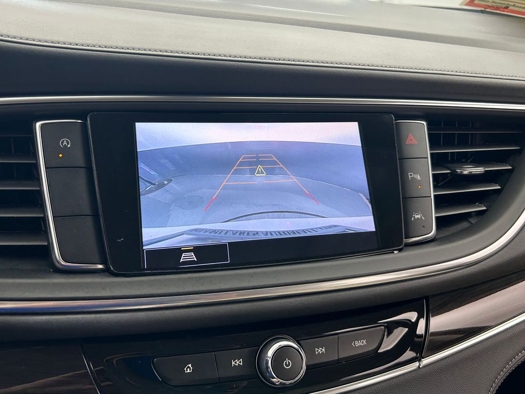 Used 2024 White Frost Tricoat Buick Essence image 19