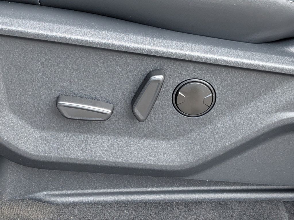 2025 Ford Expedition Platinum MAX