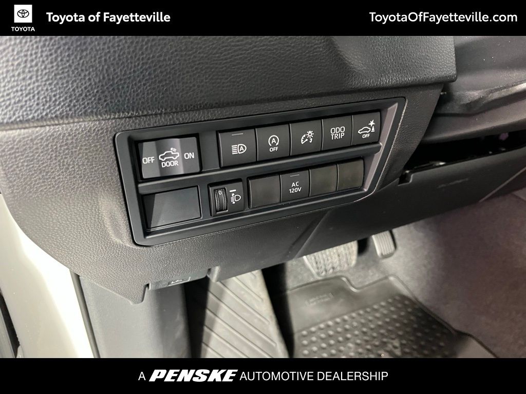 Thumbnail: 2026 Toyota Tundra - 27