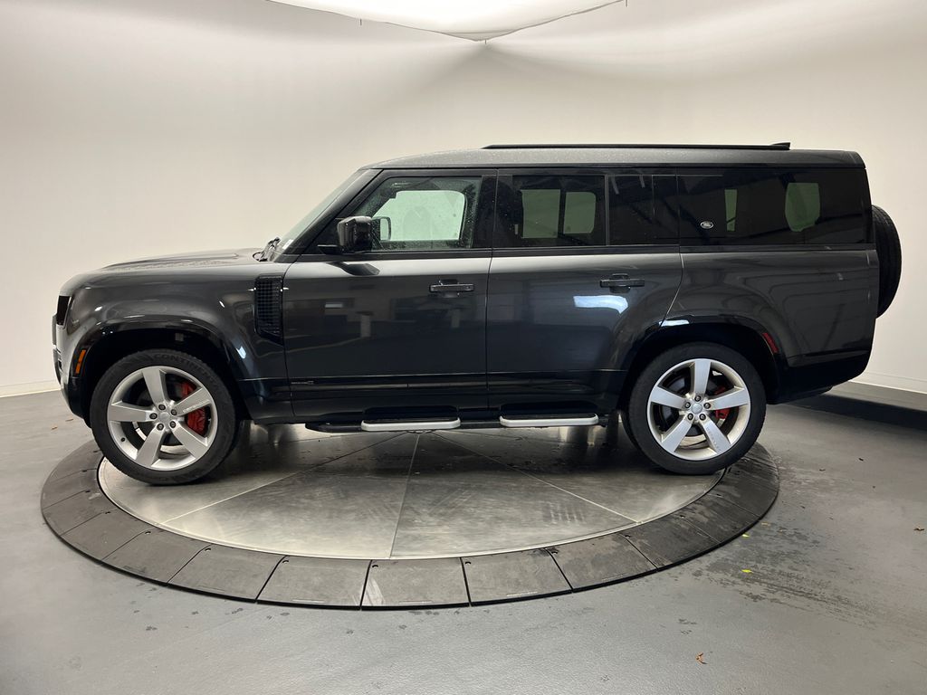 2023 Land Rover Defender 130 2