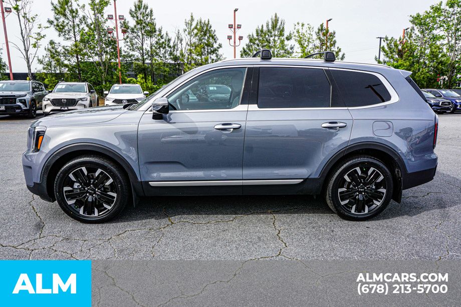 Used 2023 Silver Kia SX-Prestige image 6