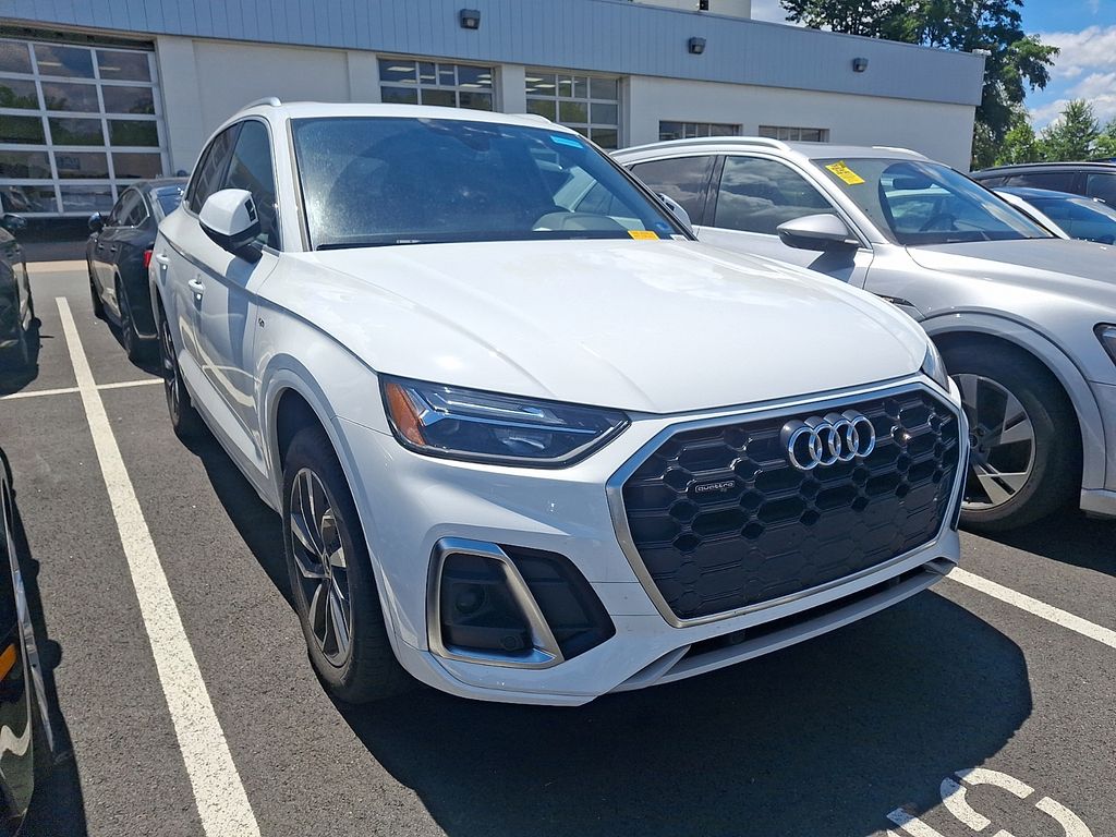 Thumbnail: 2024 Audi Q5 - 3