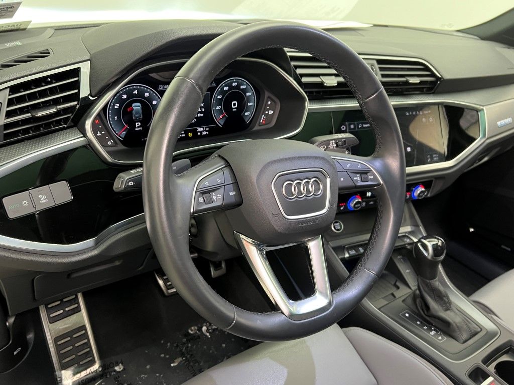 Thumbnail: 2023 Audi Q3 - 25