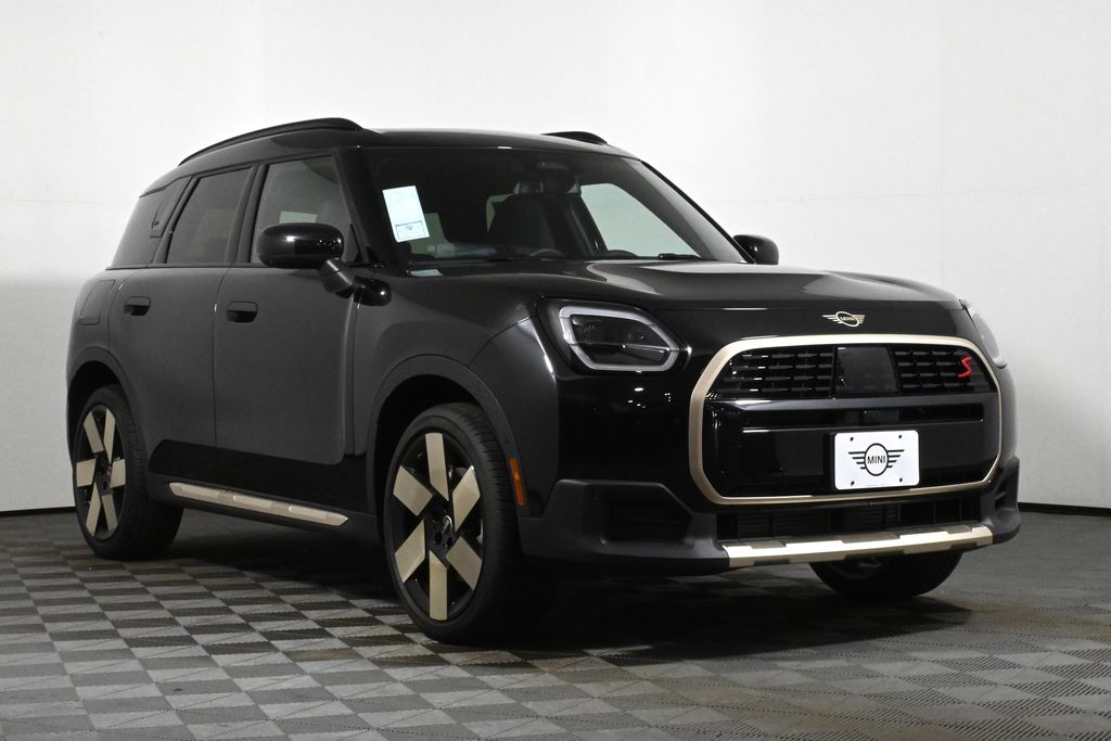 2025 MINI Cooper Countryman Base 9