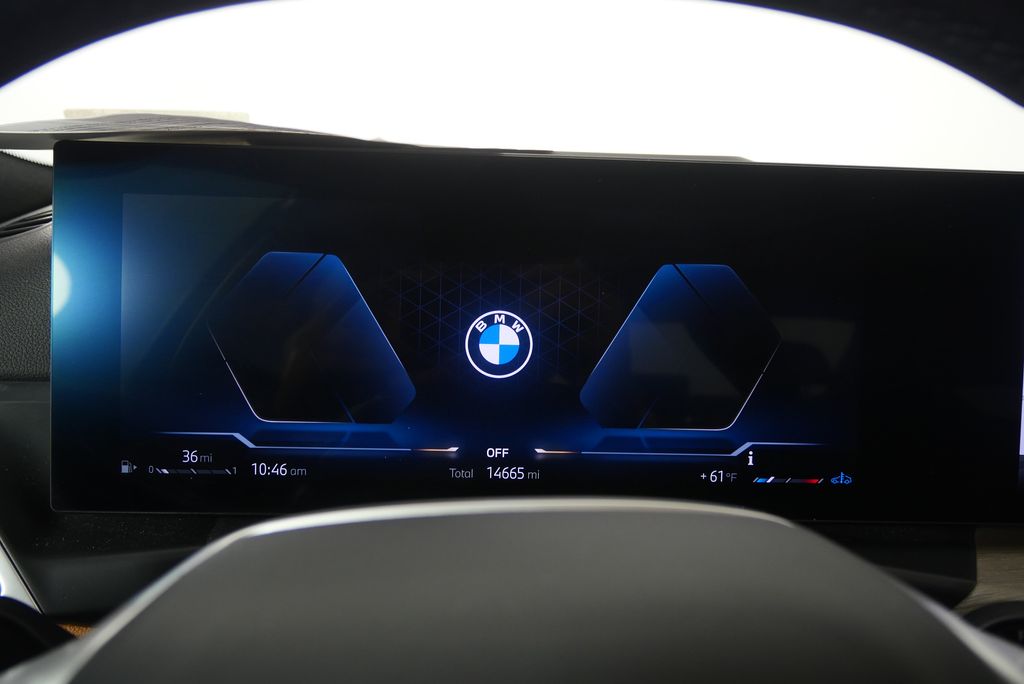 Thumbnail: 2025 BMW 3 Series - 23