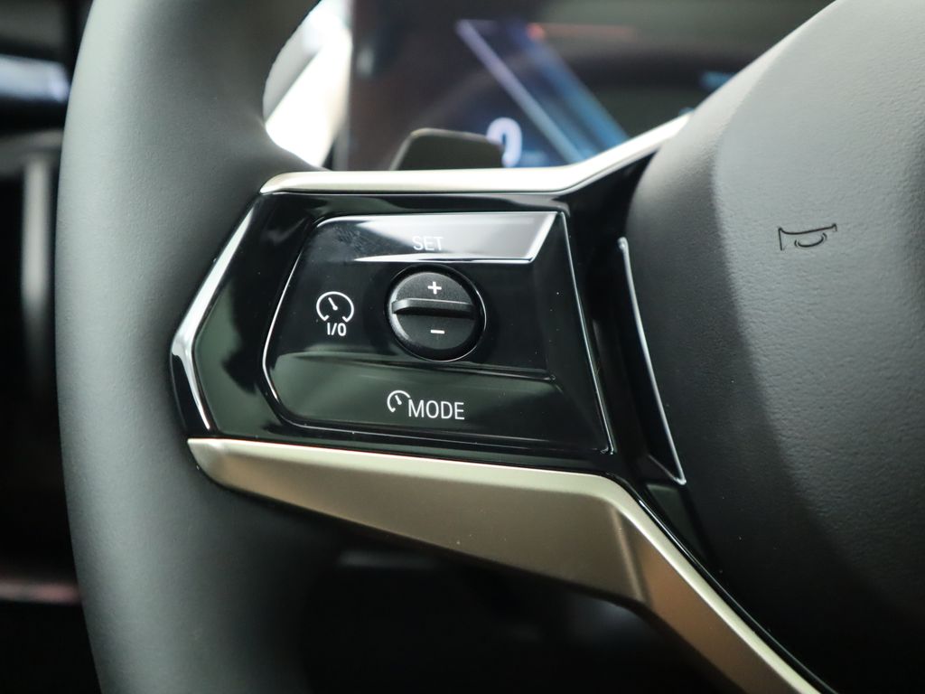 Thumbnail: 2025 BMW X3 - 12