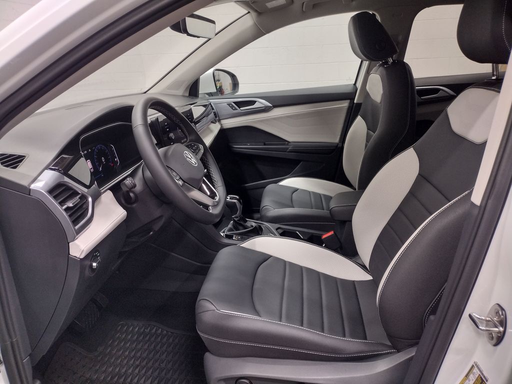 2025 Volkswagen Taos 1.5T SEL