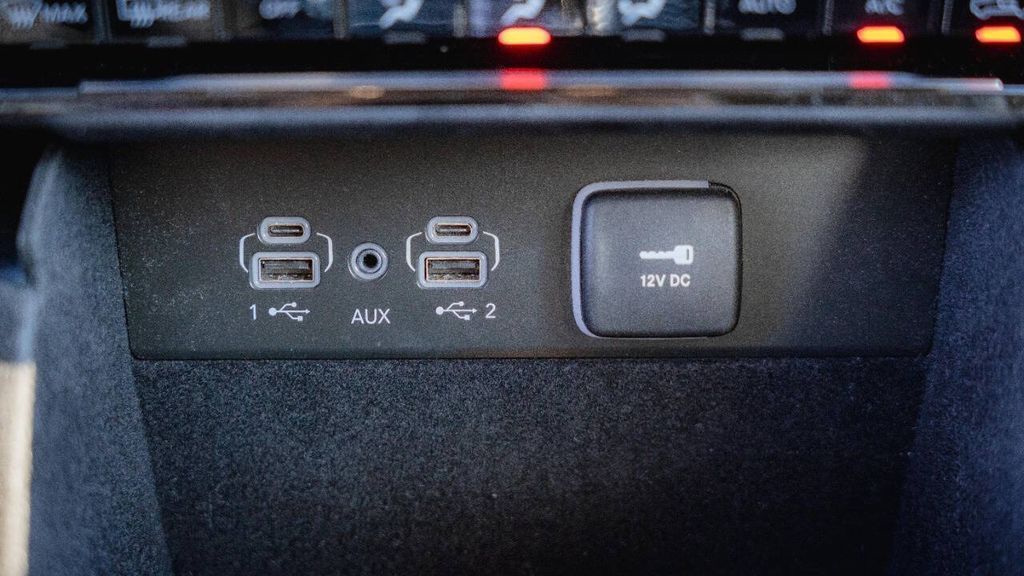 Used 2021 Jeep Grand Cherokee L Limited 4D Sport Utility