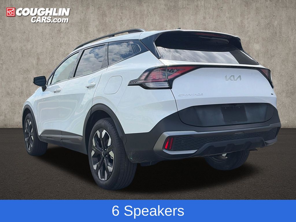 View vehicle photo 6
