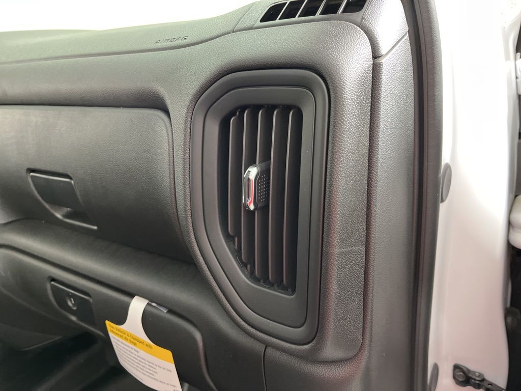 Thumbnail: 2025 Chevrolet Silverado 2500 - 11