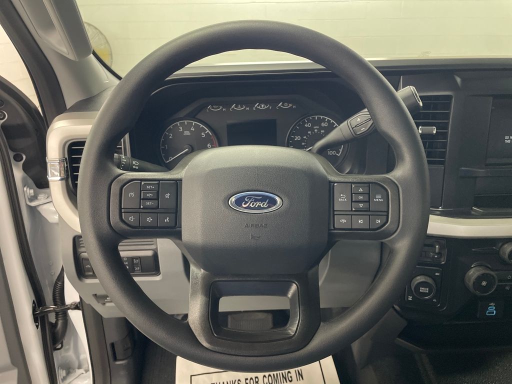 2025 Ford F-250 XL photo 13
