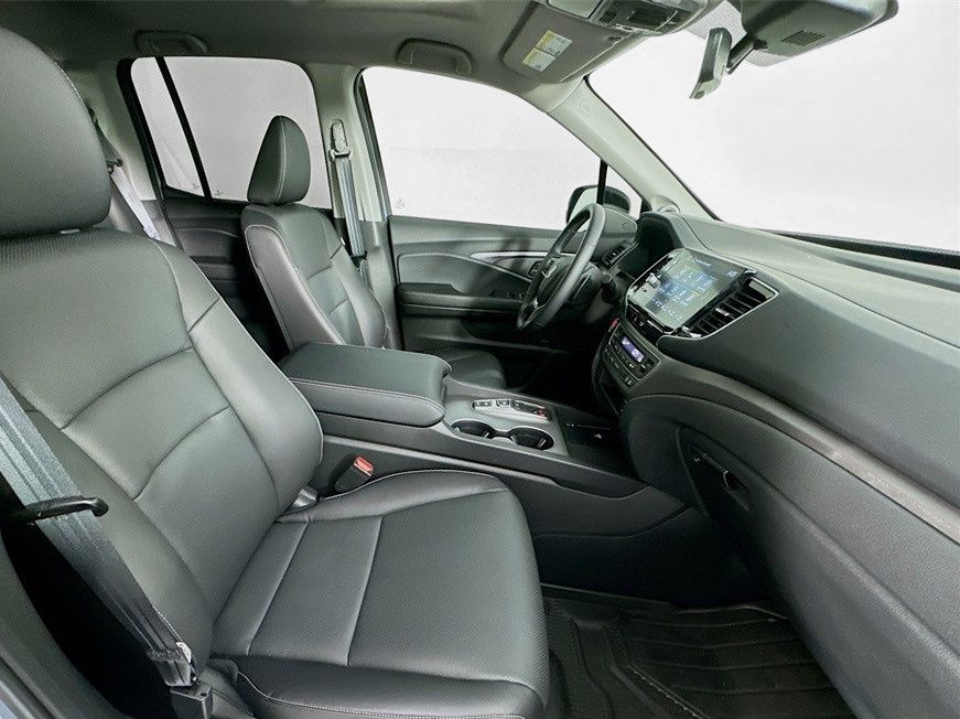 2025 Honda Ridgeline RTL photo