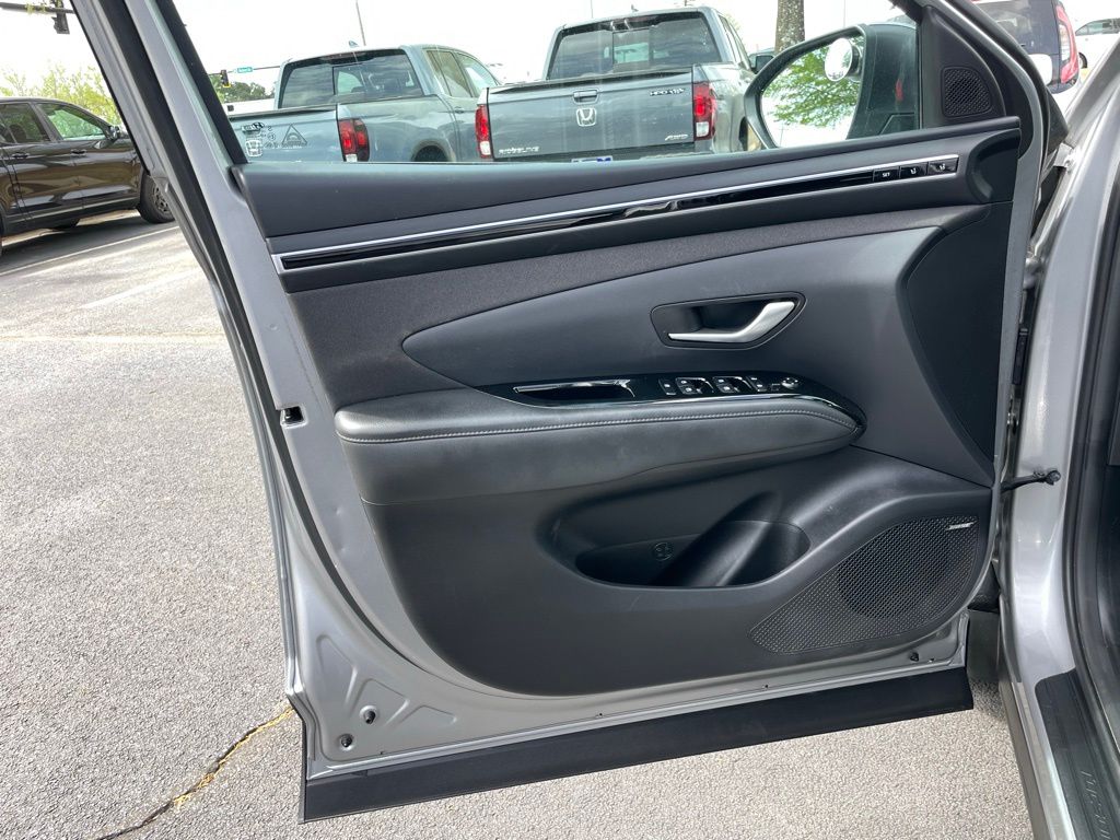 Thumbnail: 2023 Hyundai Tucson - 25