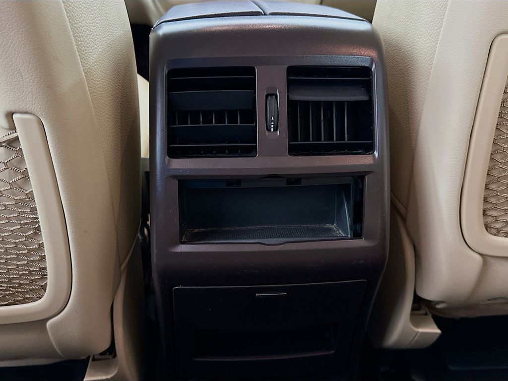 Thumbnail: 2018 Mercedes-Benz GLE - 27