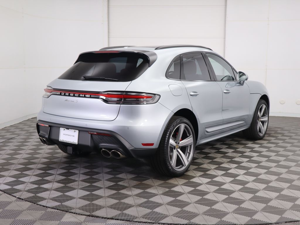 Thumbnail: 2025 Porsche Macan - 7