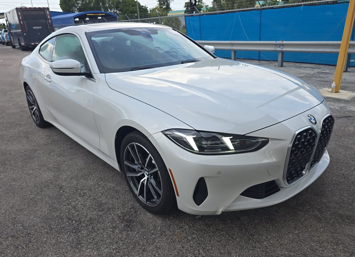 White Metallic 2026 BMW 4 Series Coupe All-Wheel Drive 8-Speed Automatic