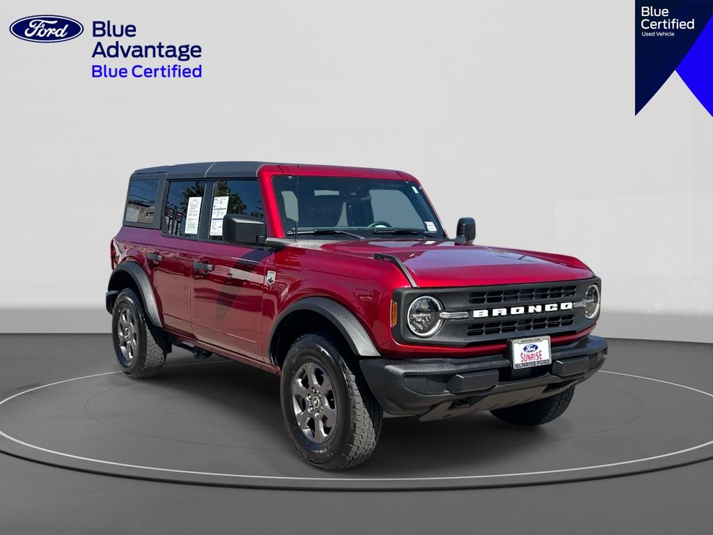 View vehicle photo 4