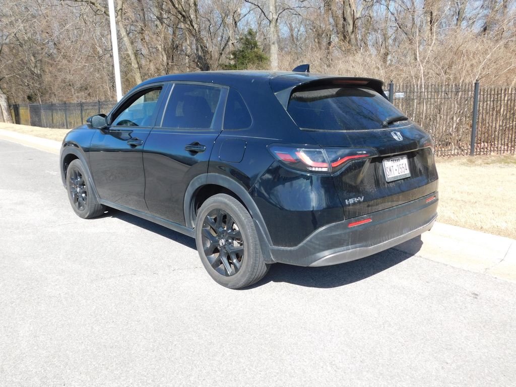 Thumbnail: 2023 Honda HR-V - 3
