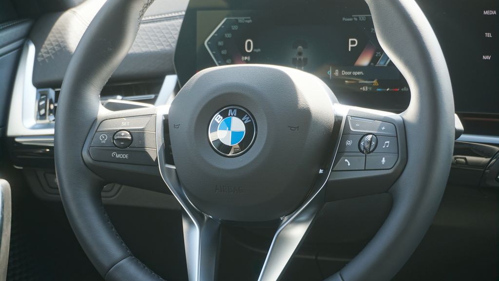 2026 BMW X2 28i - Photo 14