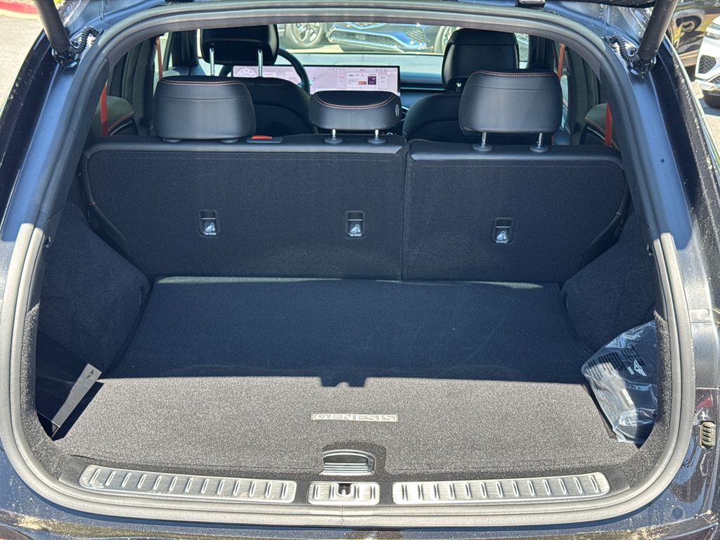 2026 GENESIS GV70 Sport Advanced - Photo 20