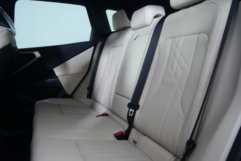 2025 BMW X3 3.0i 15