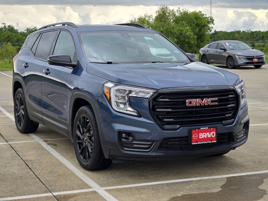 2024 GMC Terrain SLT - 2