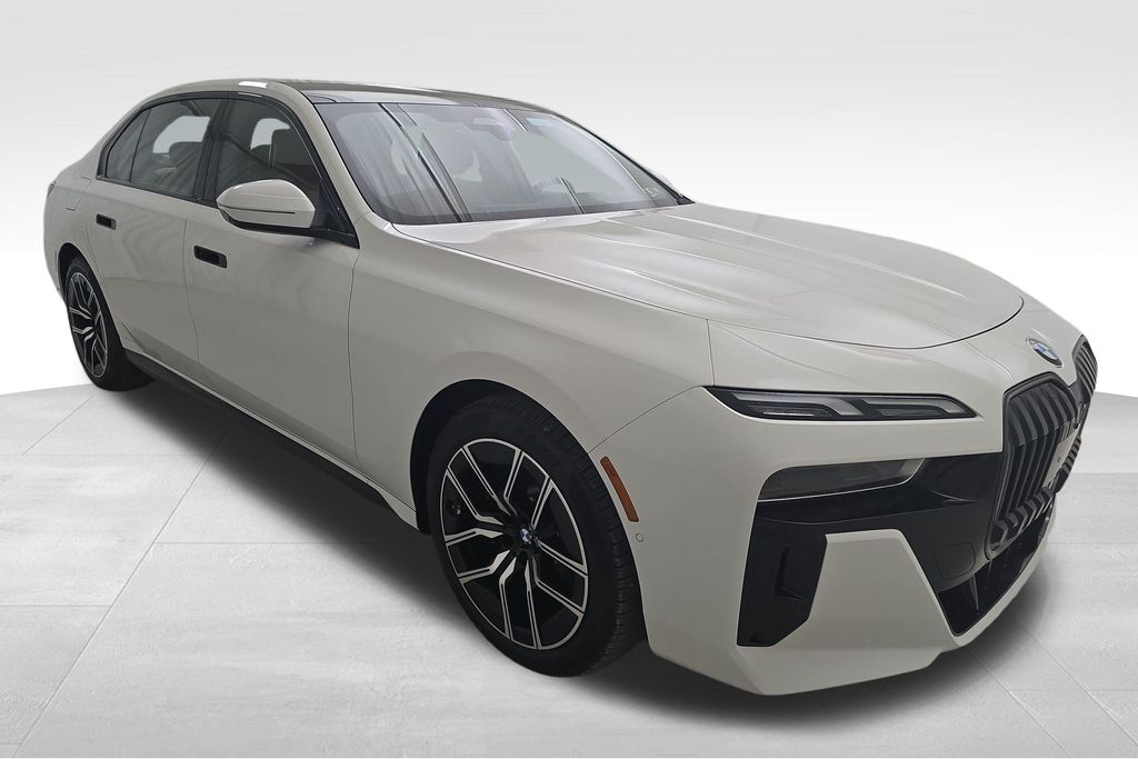 2025 Bmw 740i 740i xDrive photo 2