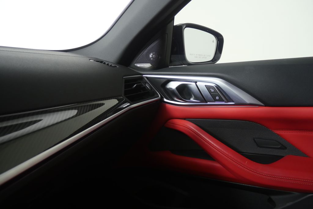 Thumbnail: 2024 BMW M4 - 25