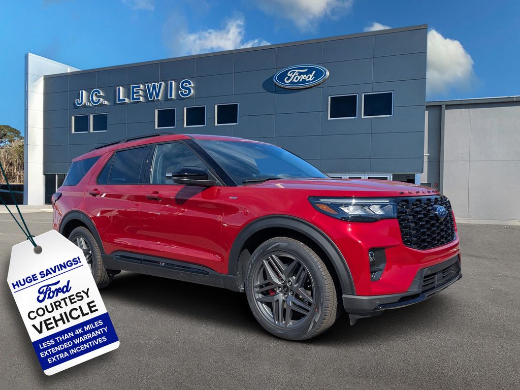 2026 Ford Explorer ST-Line