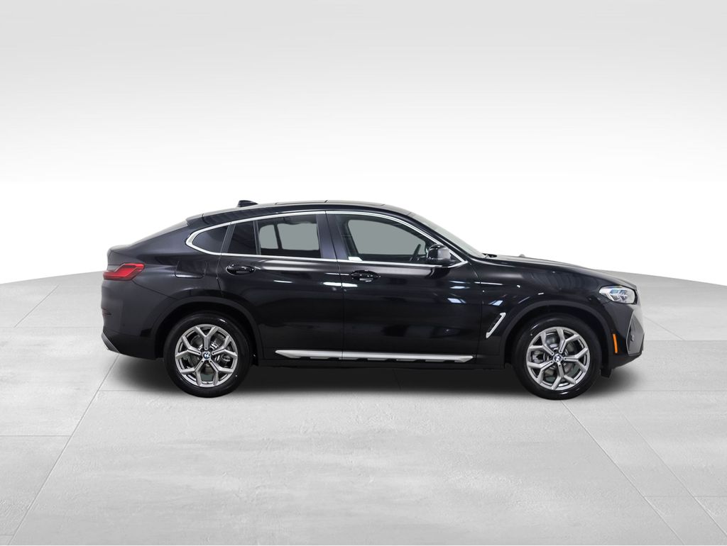 2024 BMW X4 xDrive30i 5