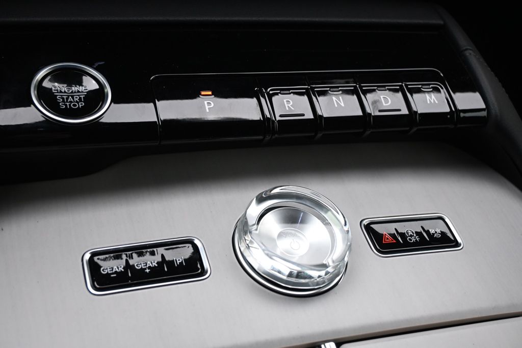 New 2026 Black Lincoln Reserve image 27