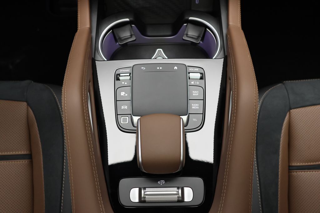 Thumbnail: 2026 Mercedes-Benz GLE - 32